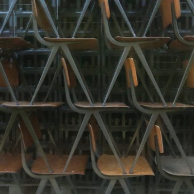 Marko pyramid chair midcentury pieds compas iconic dutch design ostalgie salvage retro_thegoodstufffactory_Be