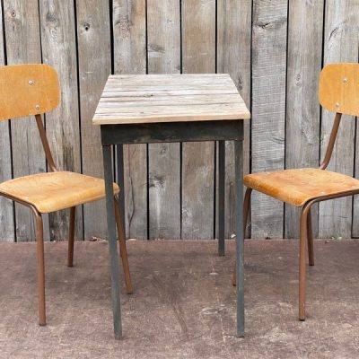 stoel bruin marron horecaindretning restaurang inredning kafe retroinredning vintagehoreca vintagehäng retroinredningsdetaljer sillas chairs stuhl stolar the good stuff factory