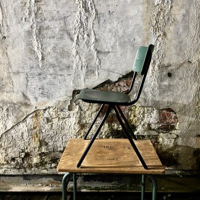 Cemento V-chair indoor chair project interior horeca restaurang cafe vintage retro sillas stoel chair cadeira the good stuff factory