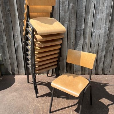 Elbe classis hullak retro elbe belgium ostalgie vintage stoel chaise stolar sillas inredning the good stuff factory Ré-bel