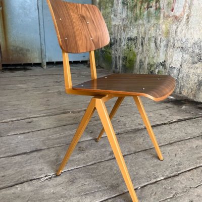 S16 upcycled metal dutch chair chaise stuhl silla cadeira stolar sedia the good stuff factory antiques antikk inredning horeca restaurang ostalgie retro