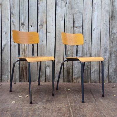 toupie retro ostalgie re-bel the good stuff factory upcycling industrial interior chair chaise sillas cadeira stolar (21)