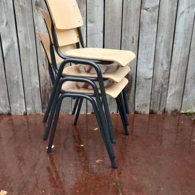 Nearly new canteen the good stuff factory re bel belgium vintage ostalgie inredning sillas cadeire stuhl stoel chaise inredning sustainable design