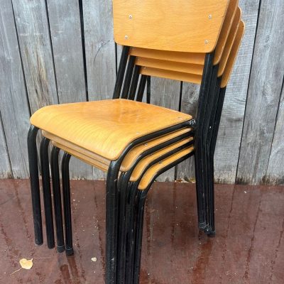 geometrische the good stuff factory re bel belgium vintage ostalgie inredning sillas cadeire stuhl stoel chaise inredning sustainable design