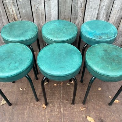 upcycled krukken ré-bel the good stuff factory inredning restaurang sustainable design vintage retro antikk ostalgie horeca cafe belgium