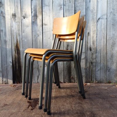 canteen stoel stuhl stolar chaise cadeira sillas horeca restaurang cafe industrial desing the good stuff factory Ré-bel (1)