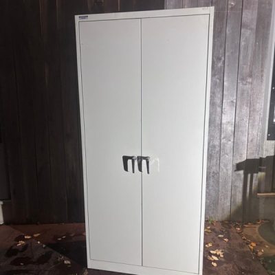 mewaf tubax kast armoire 2 ré-bel the good stuff factory midcentury design horeca restaurang cafe meubilair retro ostalgie antikk vintage sillas stoel chaise stolar cadeira inspo