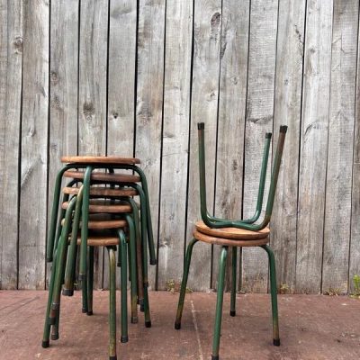 groene krukken the good stuff factory Re-bel ostalgie antikk inredning horeca restaurang cafe industrial retro design