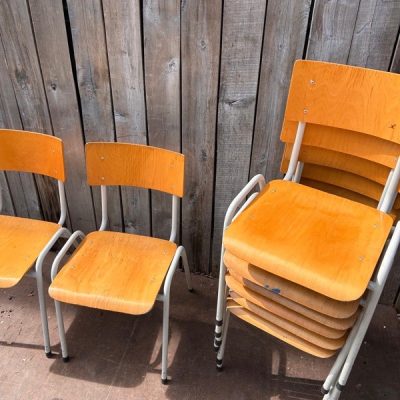 white canteen hoog re-bel revive redesign recycle the good stuff factory sillas stolar cadeira chaise stuhl vintage retro industrial horeca