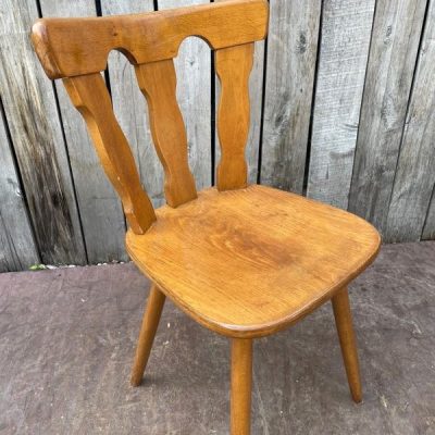 cafestoelen licht frame re-bel the good stuff factory ostalgie antikk retro restaurang inredning sillas cadeira chair stuhl chaise