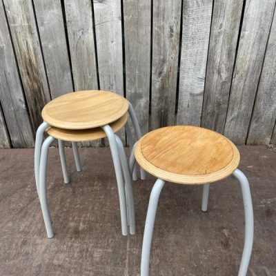 elephant re-bel the good stuff factory retro design ostalgie vintage hospitality sillas tolar chaise tabouret
