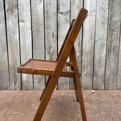 klapstoelen re-bel the good stuff factory sustainable design retro ostalgie antikk vintage modern antiques horeca hospitality chair chaise stuhl stolar sillas (11)