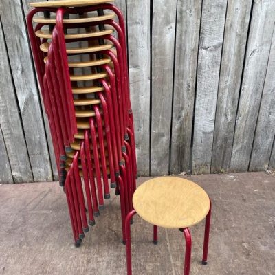 red stool re-bel the good s